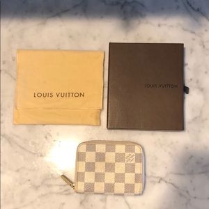 Louis Vuitton Zippy Colin Purse